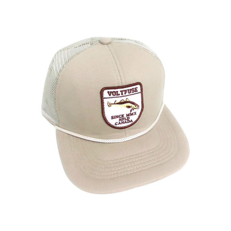 Sombrero de camionero de parche y cuerda